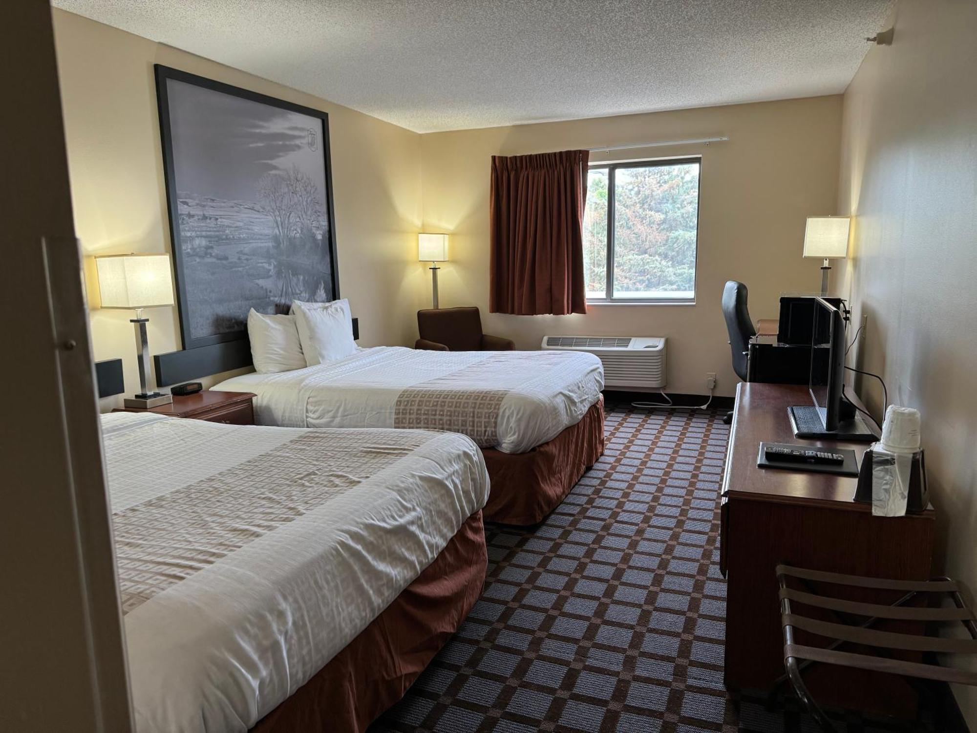Super 8 By Wyndham Mason City Luaran gambar