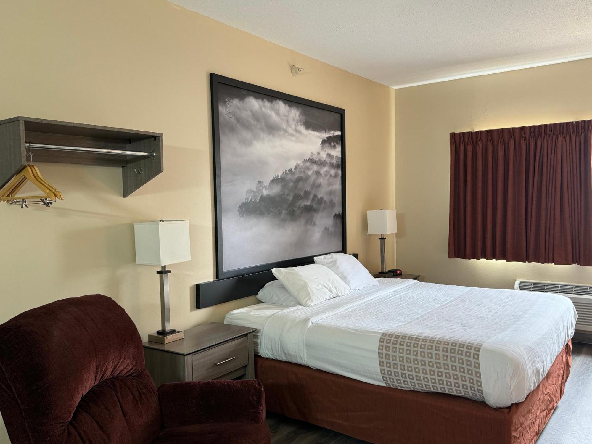 Super 8 By Wyndham Mason City Luaran gambar